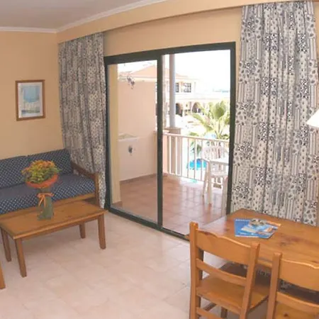 Hotel Grupotel Mar De Menorca Es Canutells