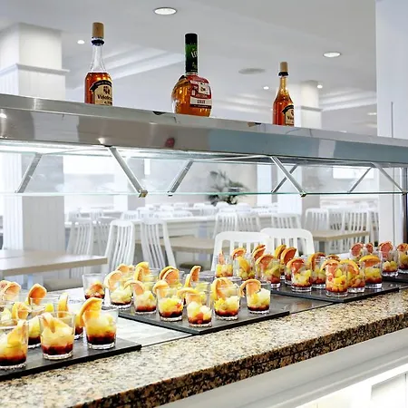 Grupotel Mar De Menorca 埃斯卡纳特尔