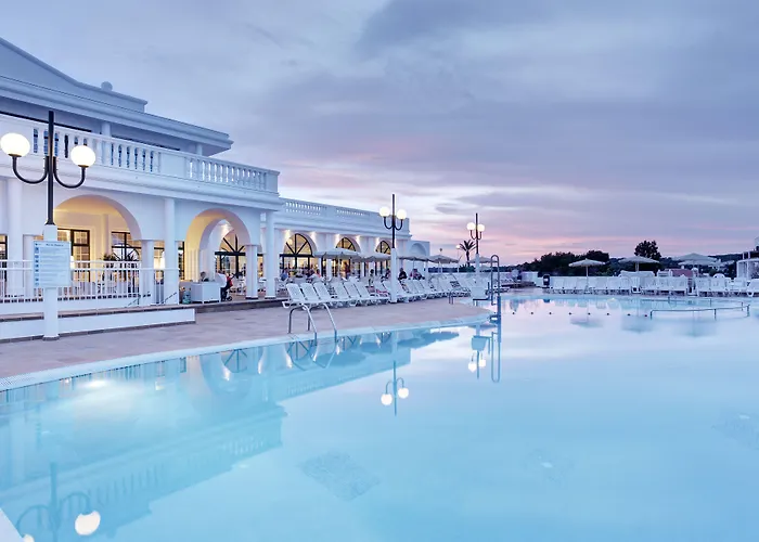 Hotel Grupotel Mar De Menorca Es Canutells