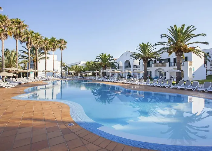 Hotel Grupotel Mar De Menorca Es Canutells