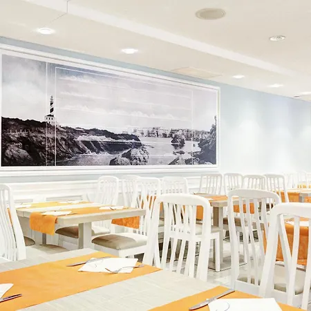 Hotell Grupotel Mar De Menorca